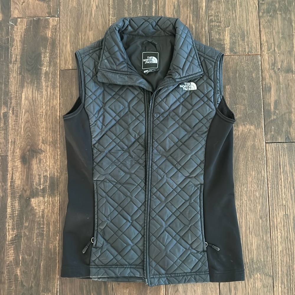 North Face quilted puffer vest, small, black